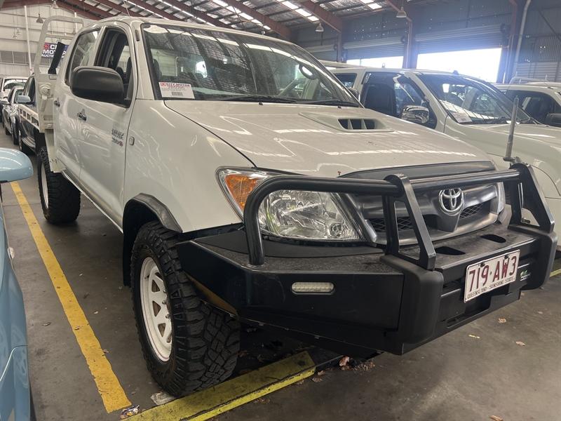 Toyota Hilux Sr X Kun R Upgrade White Sp Manual Dual Cab