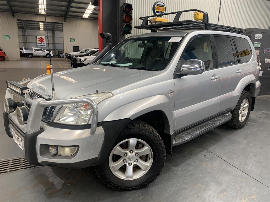 2007 TOYOTA LANDCRUISER PRADO GXL 4x4 KDJ120R MY07 SILVER 6 SP MANUAL