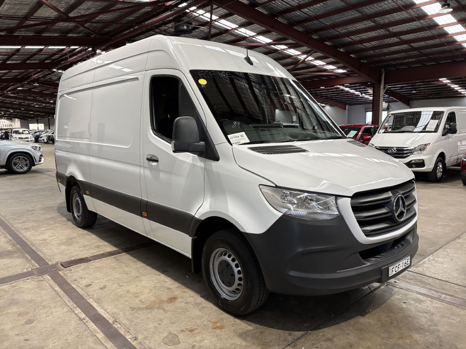 2023 Mercedes Benz Sprinter