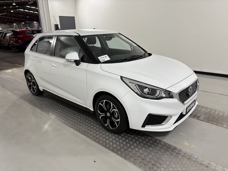 2023 Mg Mg3