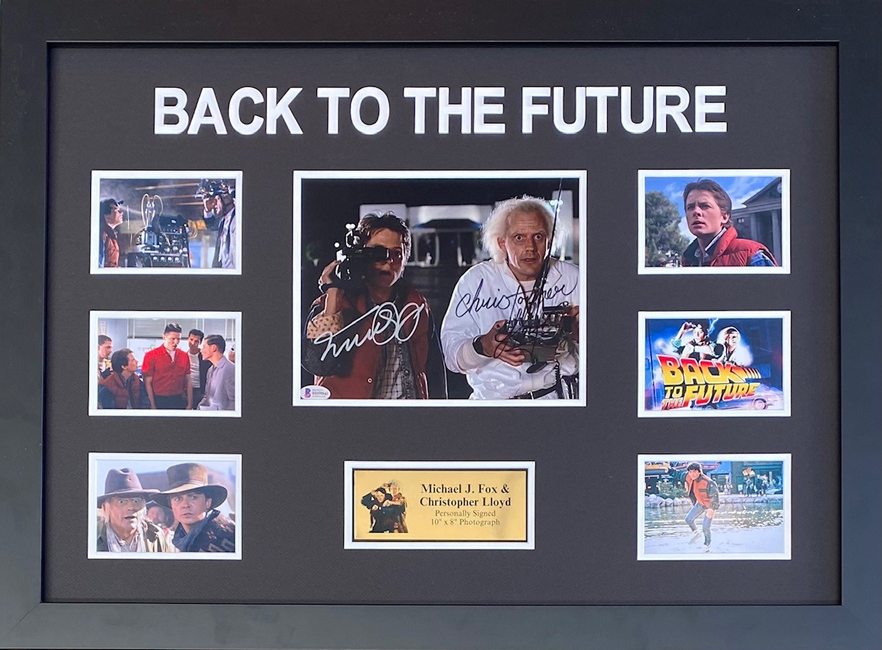 SPORTS, MUSIC & MOVIE MEMORABILIA