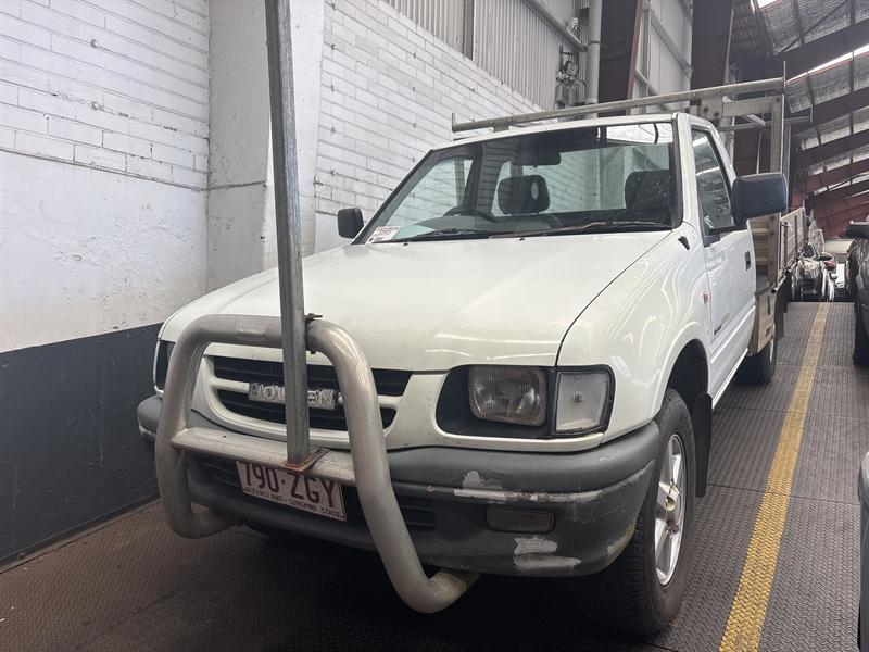 2001 HOLDEN RODEO LX TFR9 WHITE 5 SP MANUAL C/CHAS City Motor Auction
