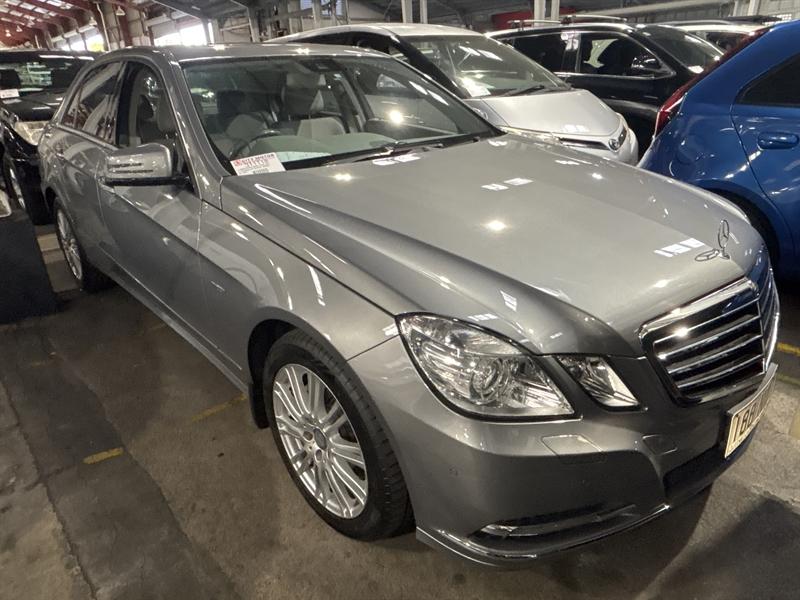 2010 Mercedes-Benz E250