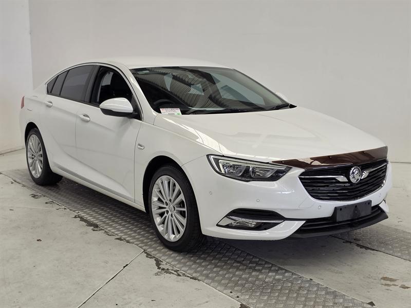 2018 Holden Calais