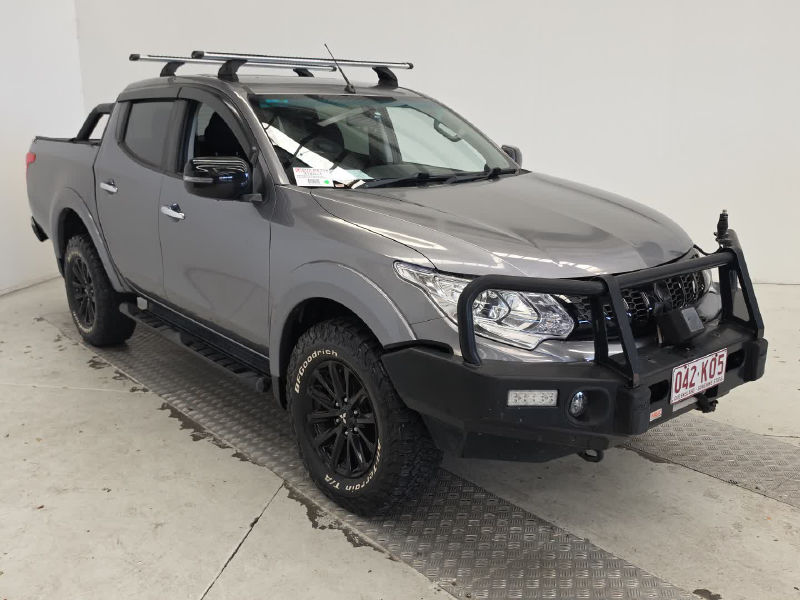 MITSUBISHI TRITON