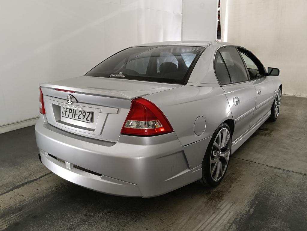 2003 HOLDEN CALAIS EXECUTIVE VY GOLD 4 SP AUTOMATIC 4D SEDAN United ...