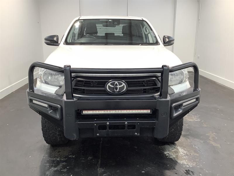 2022 TOYOTA HILUX SR (4x4) GUN126R GLACIER WHITE 6 SP AUTOMATIC DOUBLE ...
