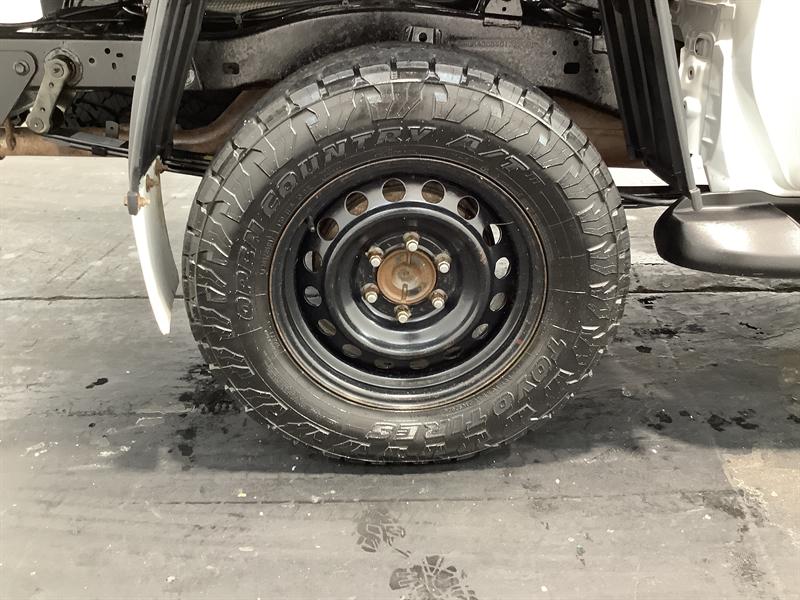 2022 TOYOTA HILUX SR (4x4) GUN126R GLACIER WHITE 6 SP AUTOMATIC DOUBLE ...