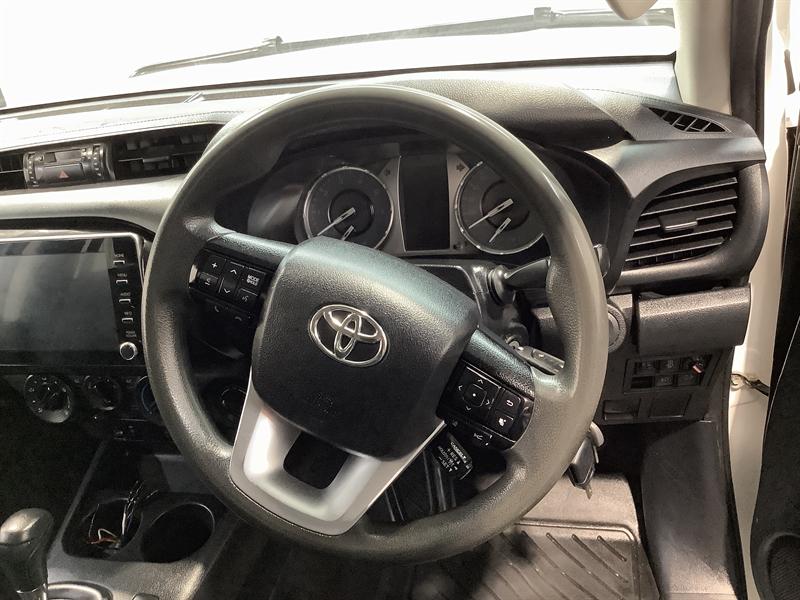 2022 TOYOTA HILUX SR (4x4) GUN126R GLACIER WHITE 6 SP AUTOMATIC DOUBLE ...