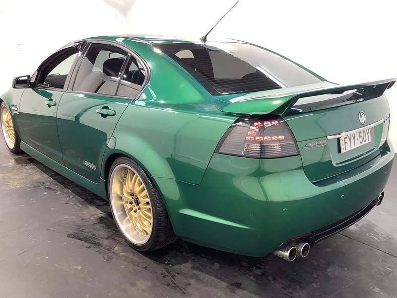 2010 HOLDEN COMMODORE SS VE II GREEN 6 SP AUTOMATIC 4D SEDAN Valley ...