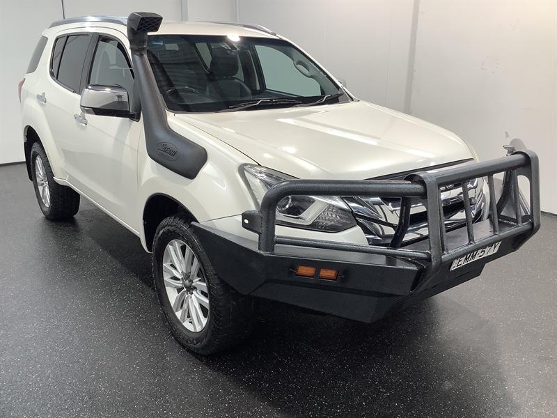 2017 Isuzu Mu-X